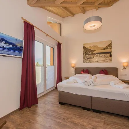 Grossglockner Zell Am 샬레