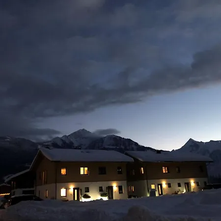 شاليهات غروسغلوكنر زيل أم سي